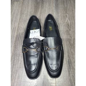 ZARA 7.5 Black Leather Buckled Horsebit Loafer